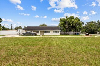 2196 Bell Cheer Dr in Clearwater, FL - Building Photo - Building Photo