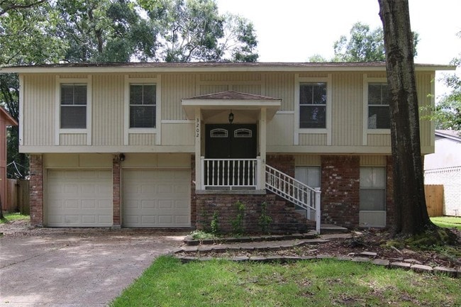 3202 Birch Creek Dr in Humble, TX - Building Photo - Building Photo