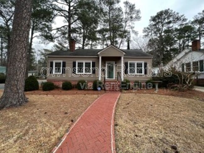 property at 810 Cape Fear Ave