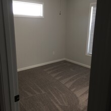 3 Amos Dr in Washington, IN - Building Photo - Building Photo