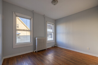 387 Atlantic St-Unit -2nd floor in Bridgeport, CT - Foto de edificio - Building Photo