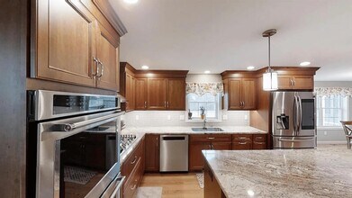 244 Kennedy Hill Rd in Goffstown, NH - Building Photo - Building Photo