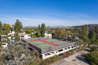 Windsor Fountains in Culver City, CA - Building Photo - Building Photo