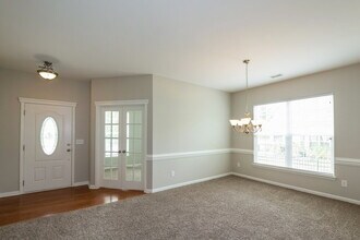 5015 Abode Lily Ln in Charlotte, NC - Building Photo - Building Photo