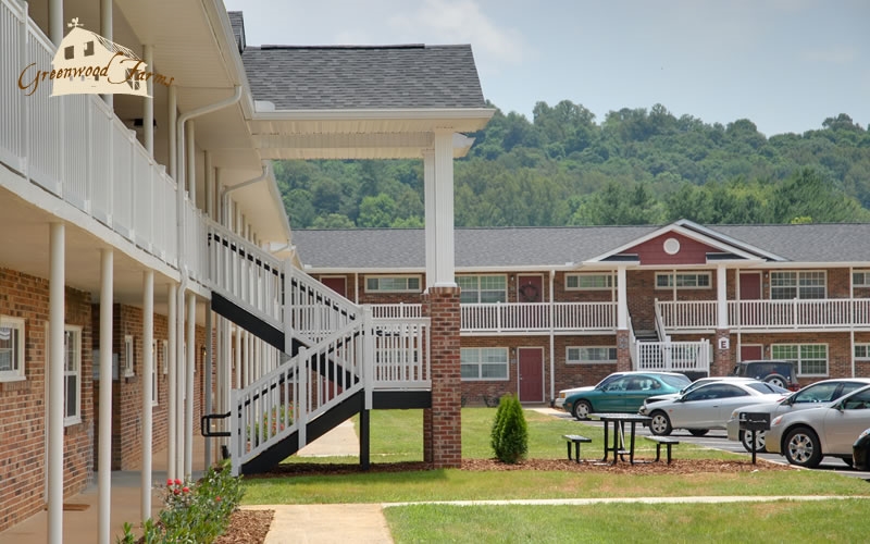 Greenwood Farms Apartments in Johnson City, TN - Building Photo