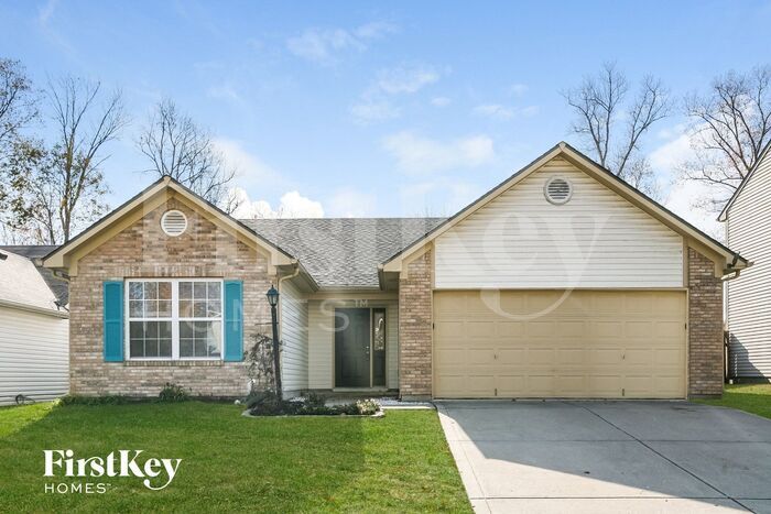 6041 Gimbel Cir in Indianapolis, IN - Building Photo