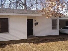 1315 Turner St in Jonesboro, AR - Building Photo