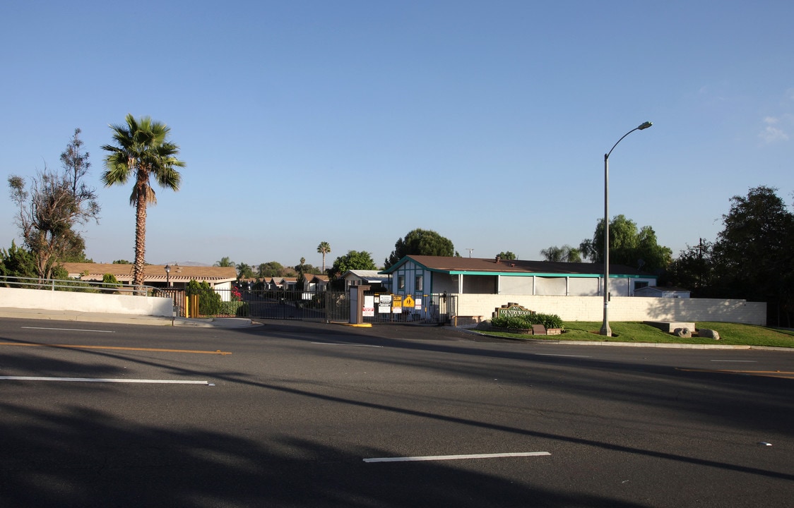 Countrywood Estates in Corona, CA - Building Photo