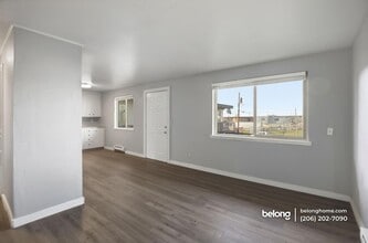 20036 30th Ave S in Seatac, WA - Building Photo - Building Photo