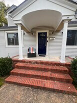 6352 Edward St in Norfolk, VA - Building Photo