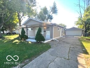 4413 W 28th St in Indianapolis, IN - Building Photo - Building Photo