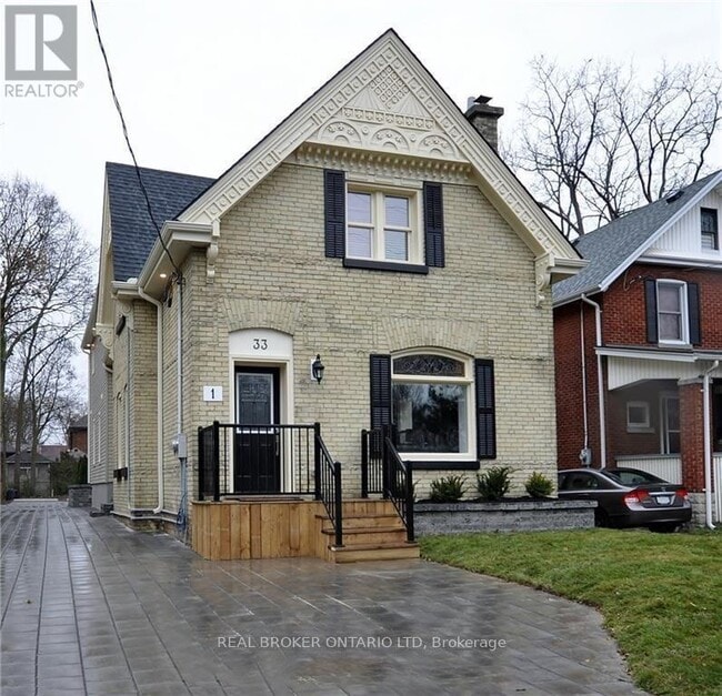 property at 33-33 Beaconsfield Ave