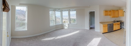 575 Tucker St in Ashland, OR - Building Photo - Building Photo