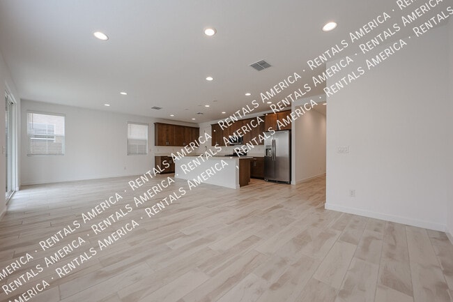 10151 E Ulysses Ave in Mesa, AZ - Building Photo - Building Photo