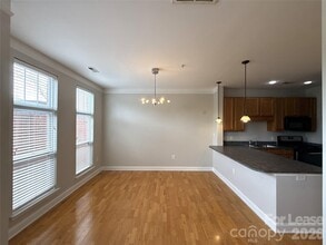 534 Oakland Ave in Charlotte, NC - Building Photo - Building Photo