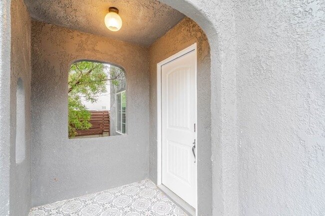 property at 5630 Craner Ave