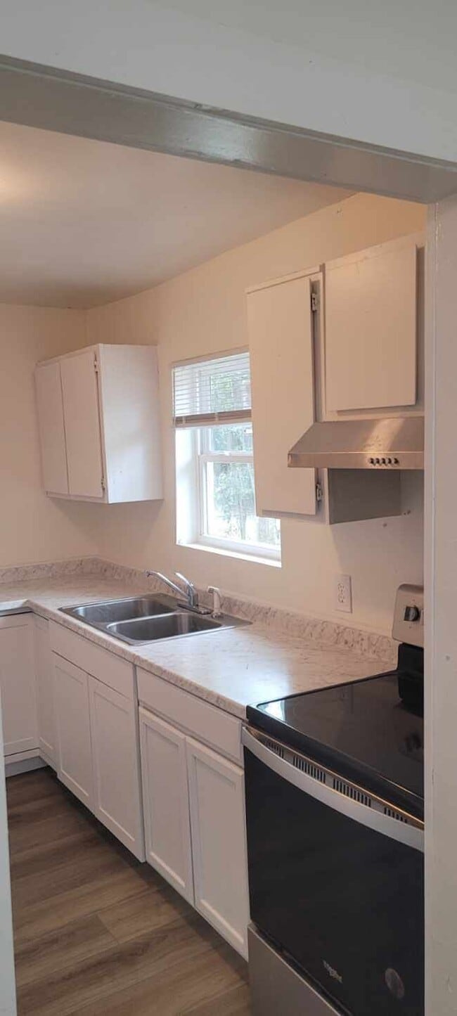 113 Garland Ter in Warner Robins, GA - Building Photo - Building Photo