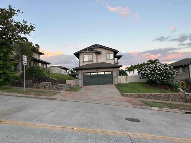 property at 92-2064-2064 Kulihi St