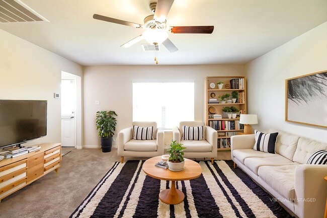 26717 Frost Dr in Magnolia, TX - Foto de edificio - Building Photo