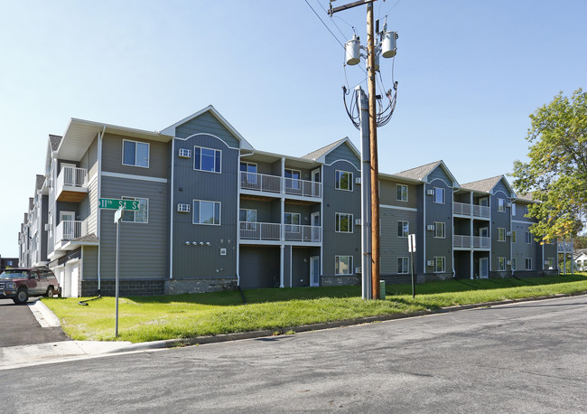 Rosewood In The Park in St. Cloud, MN - Foto de edificio - Building Photo