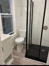 200 Beekman St in Saratoga Springs, NY - Foto de edificio - Building Photo