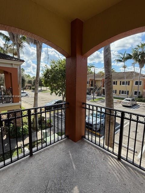 985 NE 33rd Terrace in Homestead, FL - Foto de edificio - Building Photo