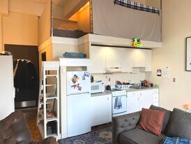 46 Saint Germain St, Unit 304 in Boston, MA - Building Photo