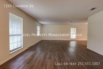 7269 Charbon Dr in Fairhope, AL - Building Photo - Building Photo