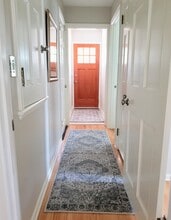 7150 S Sunnycrest Rd in Seattle, WA - Building Photo - Building Photo