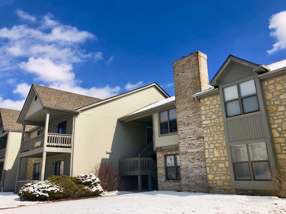 2705 Greystone Dr in Columbus, OH - Building Photo