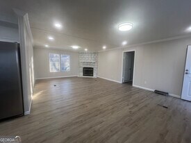 71 Pine Ln in Dawsonville, GA - Building Photo