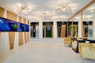 Colony House Apartments in Red Bank, NJ - Building Photo - Building Photo