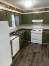 4917 Sidney St in Lansing, MI - Building Photo - Building Photo