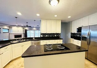 4100 18th St N in St. Petersburg, FL - Building Photo - Building Photo