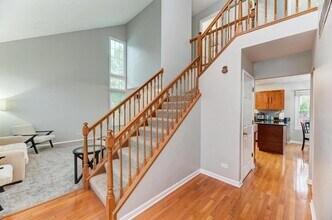 3615 Fairfax Ct E in Aurora, IL - Building Photo - Building Photo