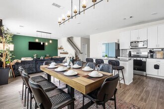 6706 Hobby Wind Ridge Dr in Houston, TX - Foto de edificio - Building Photo