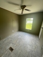 1484 Joe Miller Rd in Lake Charles, LA - Building Photo - Building Photo