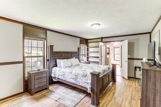 1504 Wilhite Creek Rd in Sevierville, TN - Foto de edificio - Building Photo