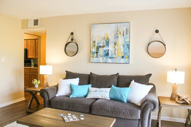 Turtle Lake in Panama City, FL - Foto de edificio - Building Photo