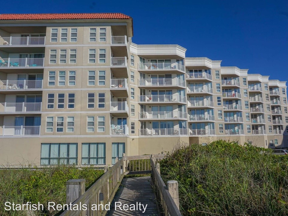 2000 New River Inlet Rd in North Topsail Beach, NC - Building Photo