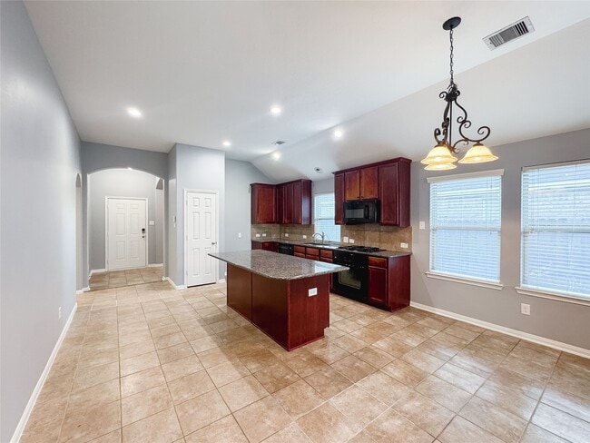 19214 Garrett Knolls Ln