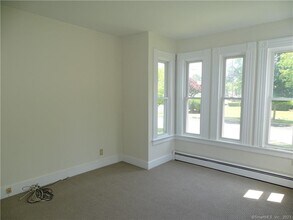 146 Montowese St-Unit -A in Branford, CT - Building Photo - Building Photo