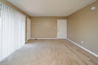 Park Hill in Birmingham, AL - Building Photo - Building Photo
