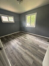 16612 Fairfax Ave in Cleveland, OH - Building Photo - Building Photo