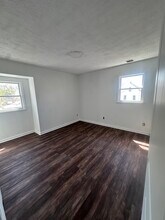 91 Cambridge Ave, Unit Garfield in Garfield, NJ - Building Photo - Building Photo