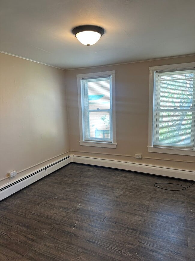property at 611 Minor St