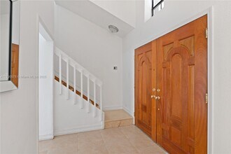 8940 SW 5th St in Miami, FL - Building Photo - Building Photo