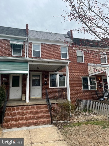 property at 1231 W 37th St