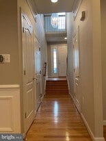 11451 Fogarty Ct in Fairfax, VA - Building Photo