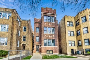 6527 N Newgard Ave in Chicago, IL - Building Photo